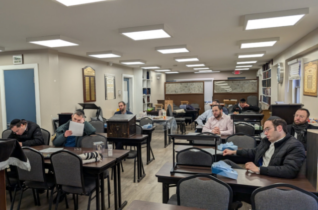 Legal holiday shiur by Rabbi Yosef Fried, Rav of Kehilas Monsey